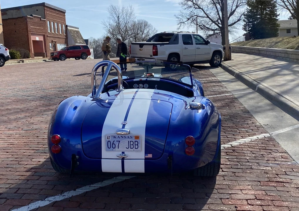 Shelby Cobra Replica - Image 9 of 31