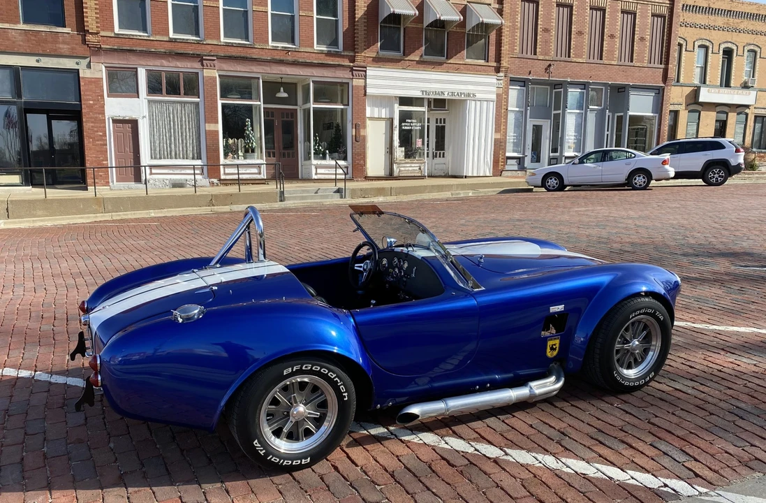 Shelby Cobra Replica - Image 12 of 31