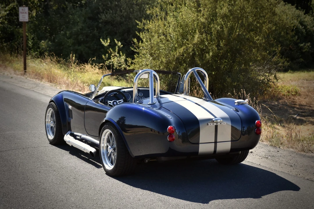 Shelby Cobra Replica - Image 14 of 31