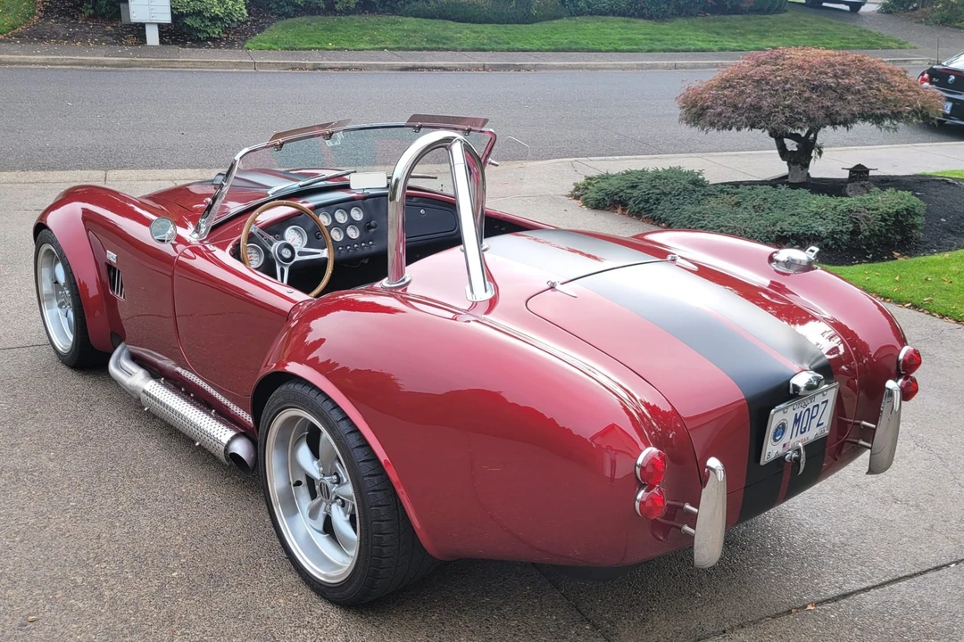 Shelby Cobra Replica - Image 10 of 31