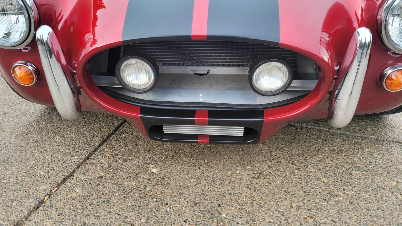 Shelby Cobra Replica - Image 23 of 31