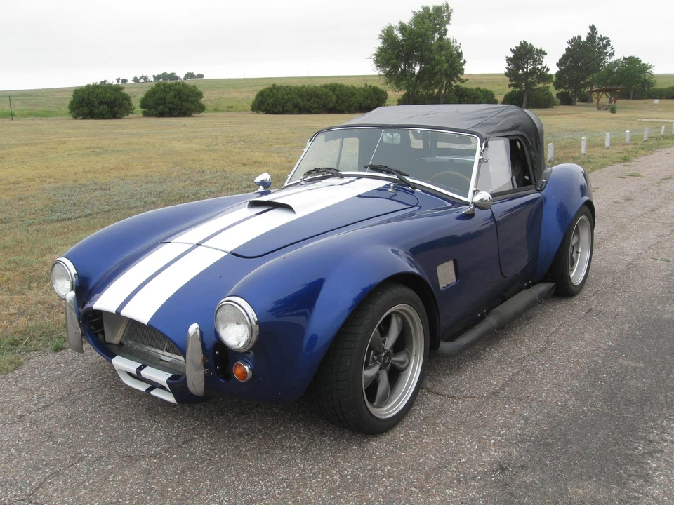 Shelby Cobra Replica - Image 30 of 31