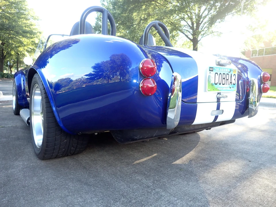 Shelby Cobra Replica - Image 11 of 31