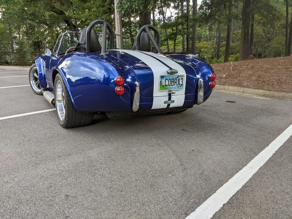 Shelby Cobra Replica - Image 10 of 31