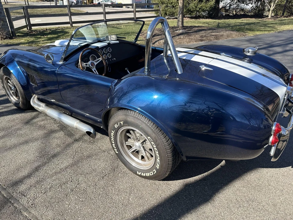 Shelby Cobra Replica - Image 13 of 31