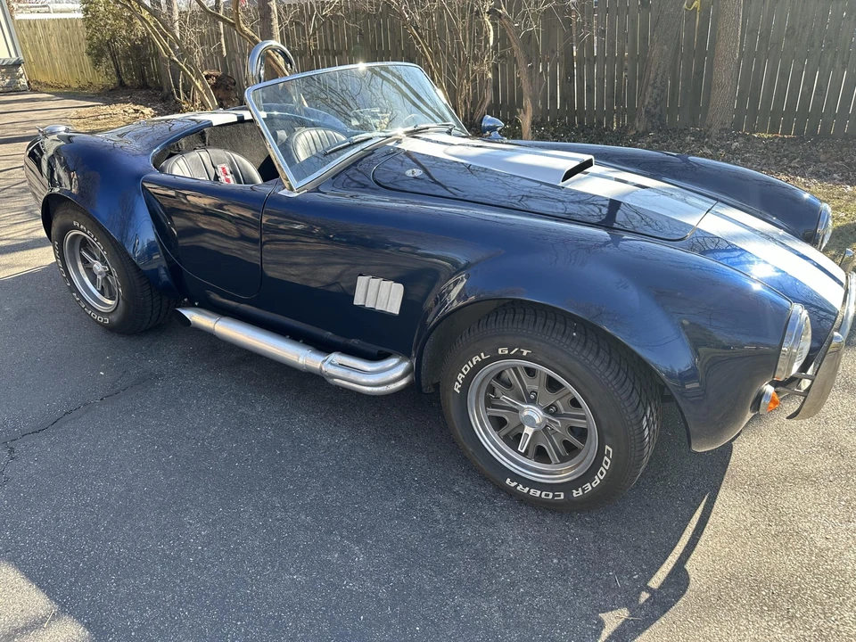 Shelby Cobra Replica - Image 5 of 31