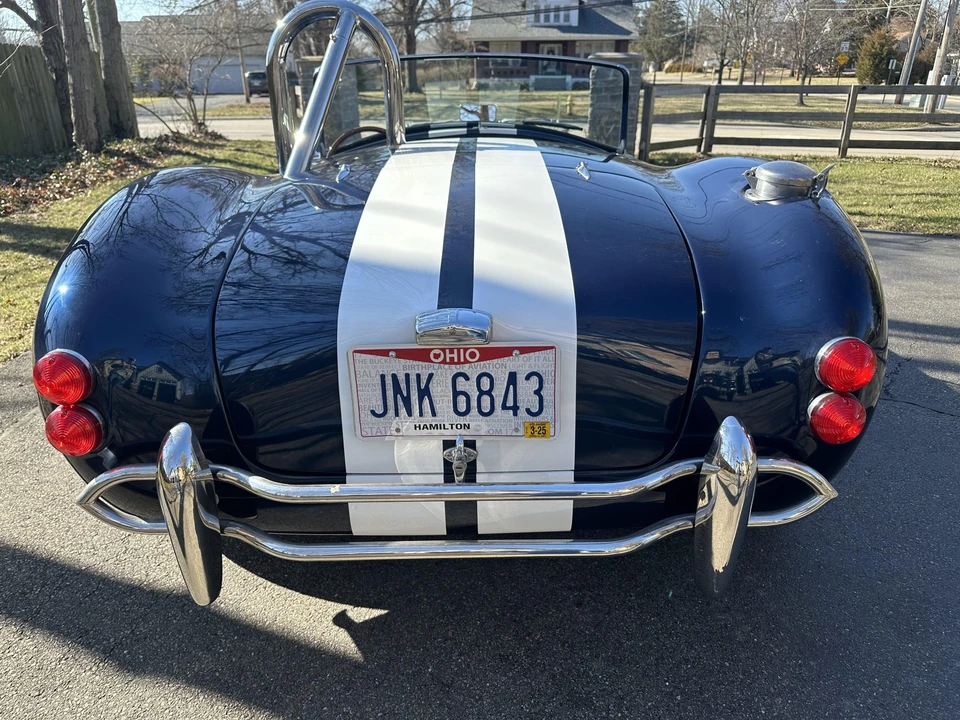 Shelby Cobra Replica - Image 11 of 31