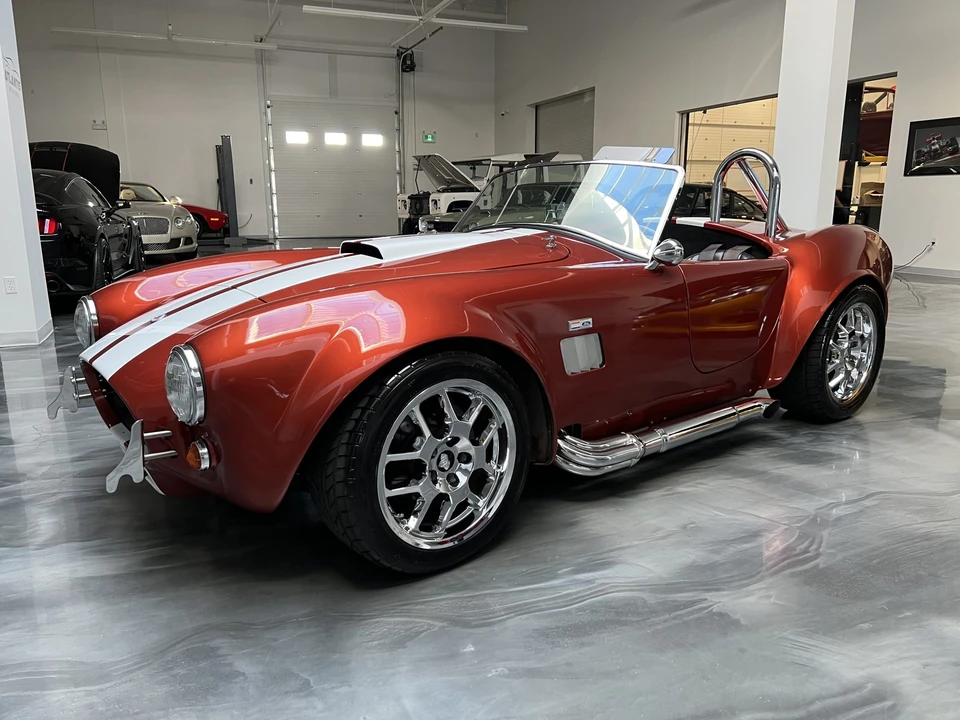 Shelby Cobra Replica - Image 4 of 31