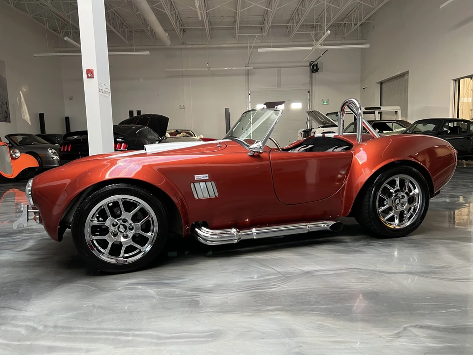 Shelby Cobra Replica - Image 6 of 31