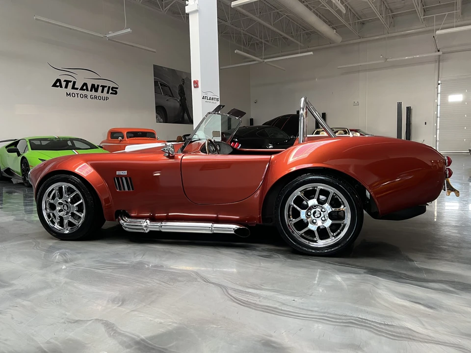 Shelby Cobra Replica - Image 8 of 31