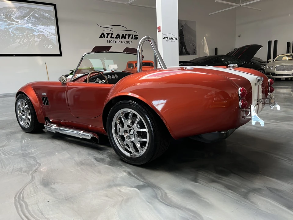 Shelby Cobra Replica - Image 10 of 31