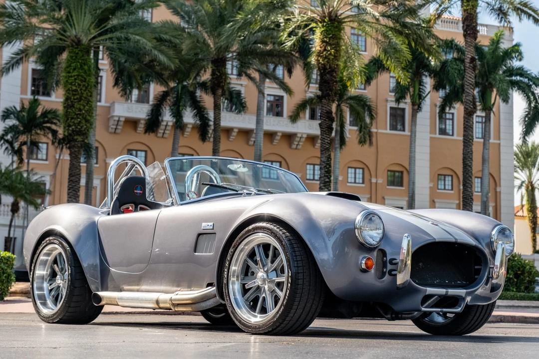 Shelby Cobra Replica - Image 10 of 31
