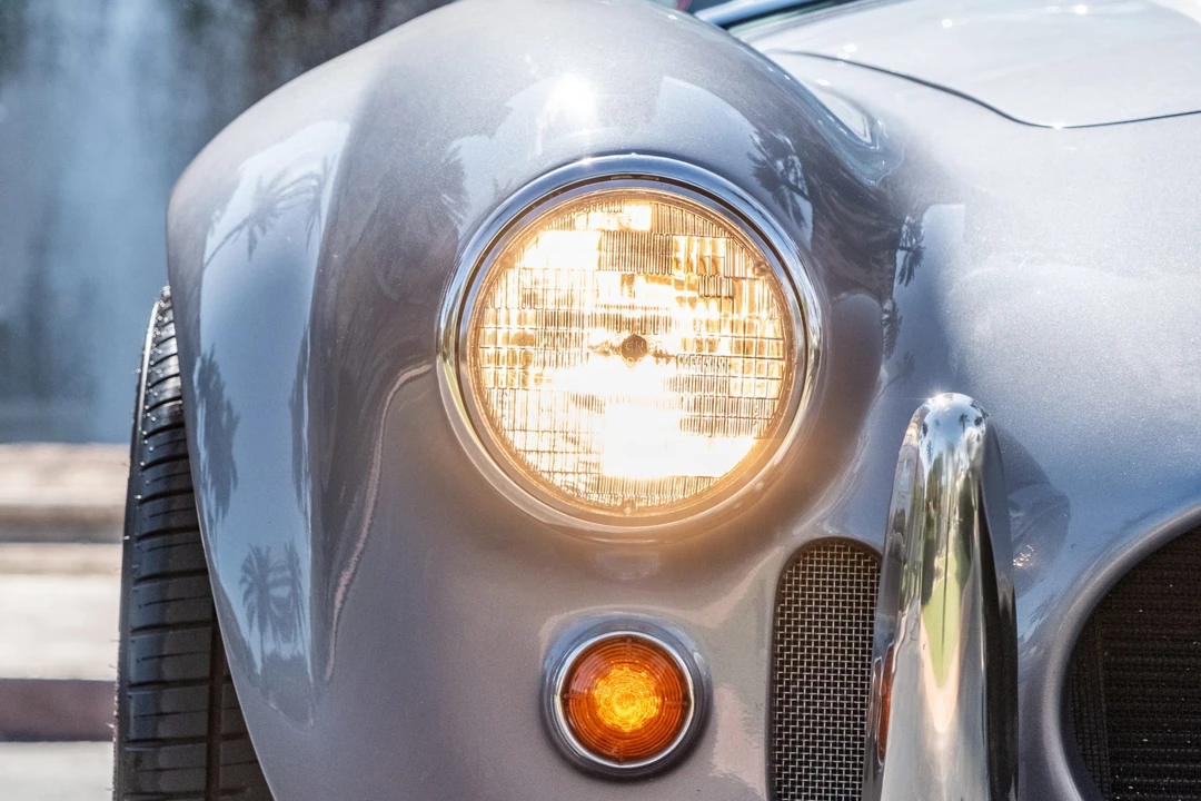 Shelby Cobra Replica - Image 16 of 31