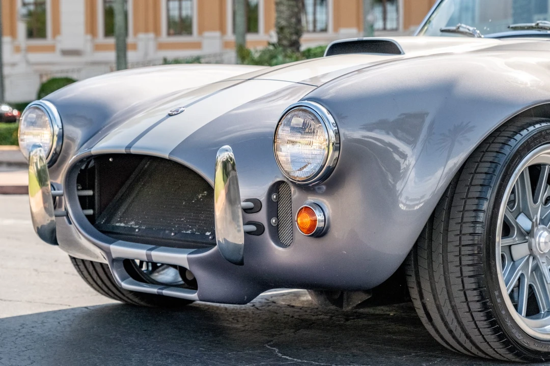 Shelby Cobra Replica - Image 12 of 31