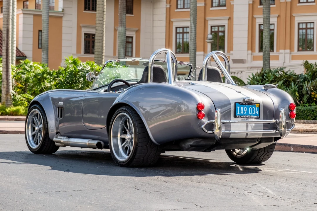 Shelby Cobra Replica - Image 7 of 31