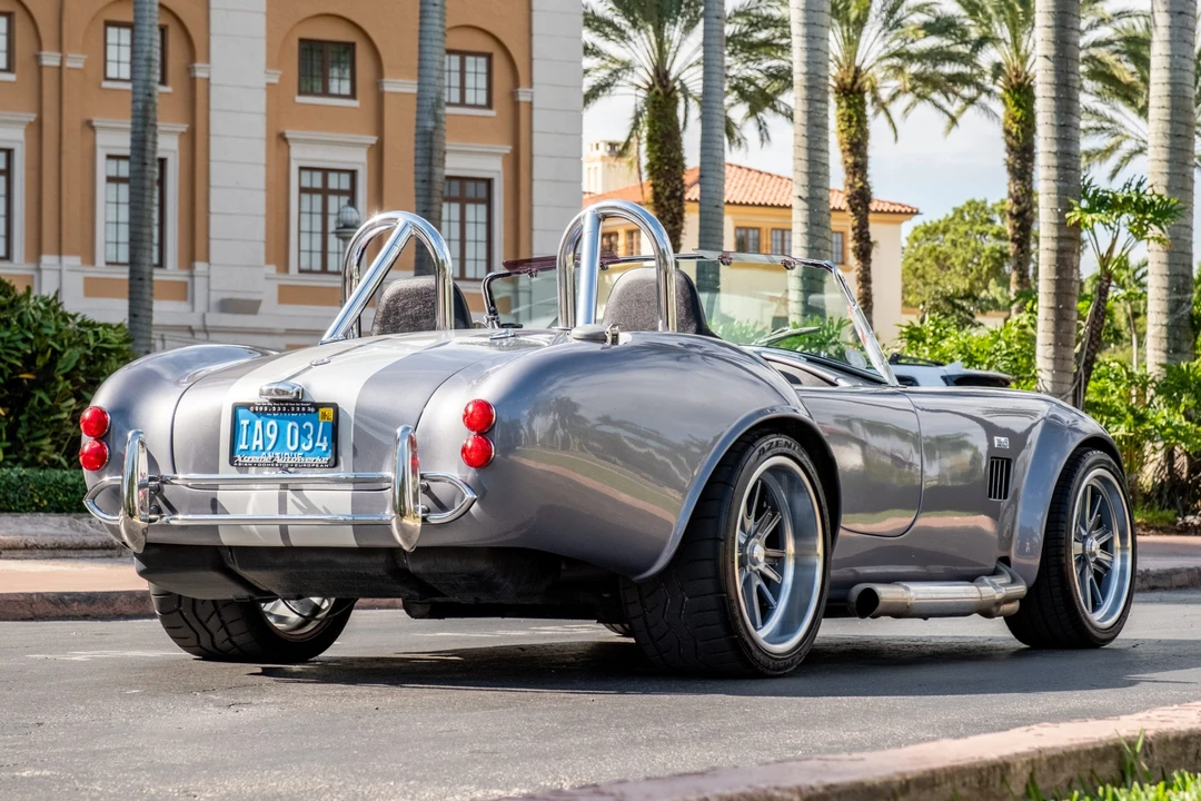 Shelby Cobra Replica - Image 5 of 31