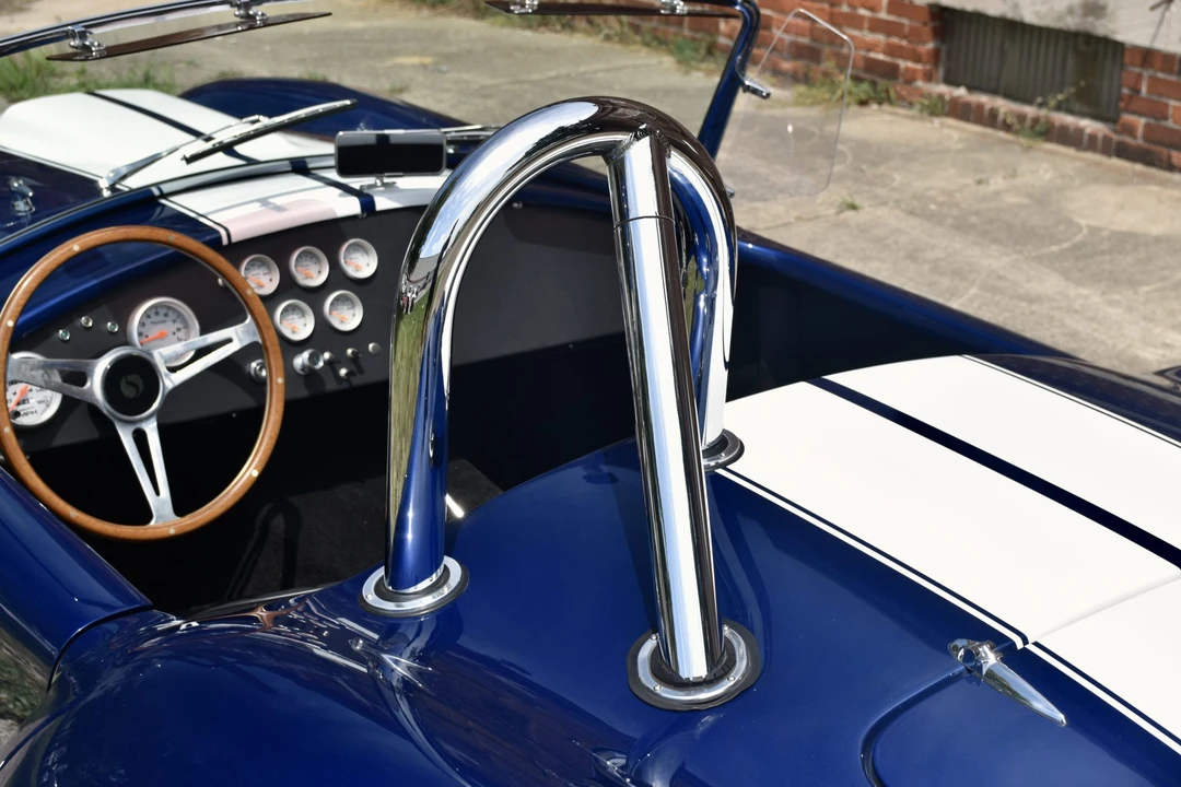 Shelby Cobra Replica - Image 26 of 31