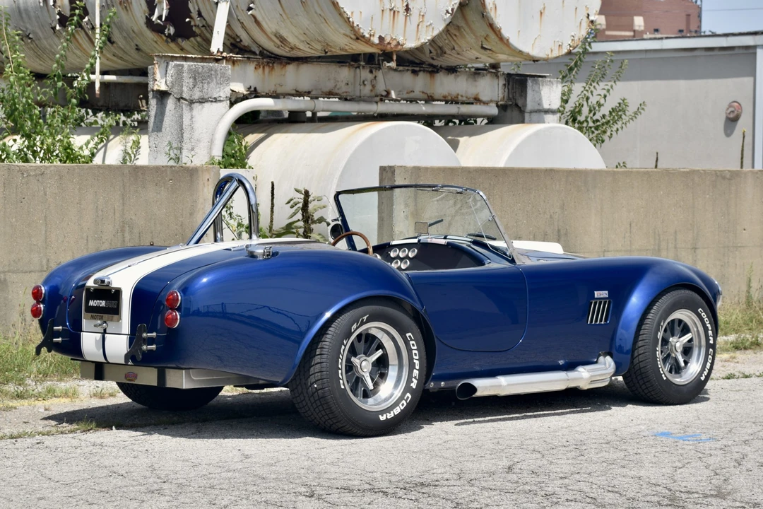 Shelby Cobra Replica - Image 11 of 31