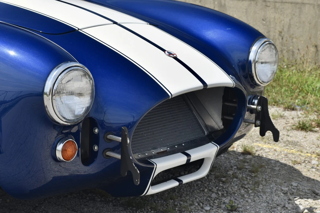 Shelby Cobra Replica - Image 20 of 31