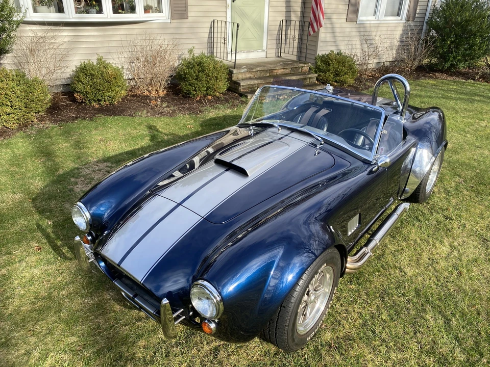 Shelby Cobra Replica - Image 2 of 31