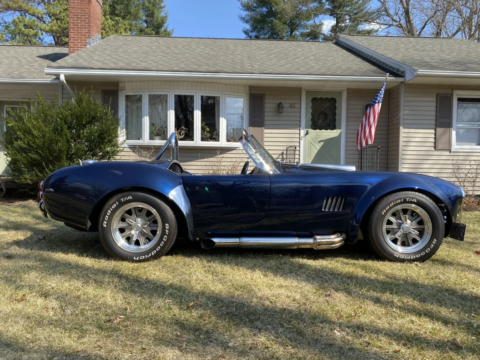 Shelby Cobra Replica - Image 8 of 31