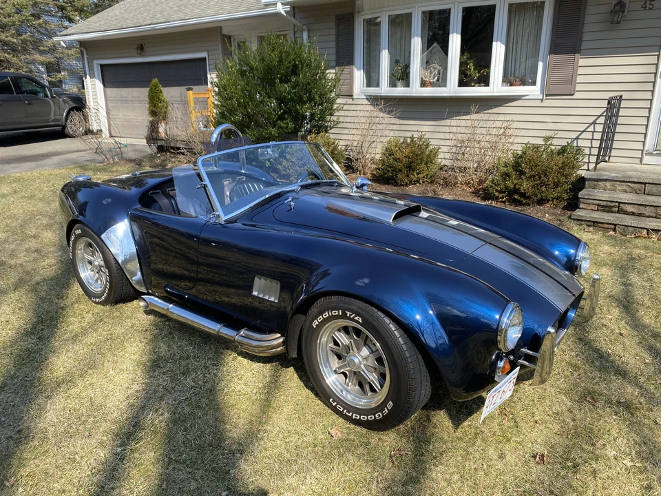 Shelby Cobra Replica - Image 9 of 31