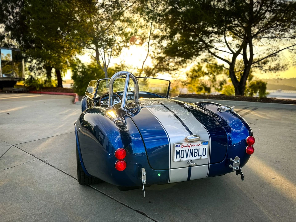 Shelby Cobra Replica - Image 28 of 31