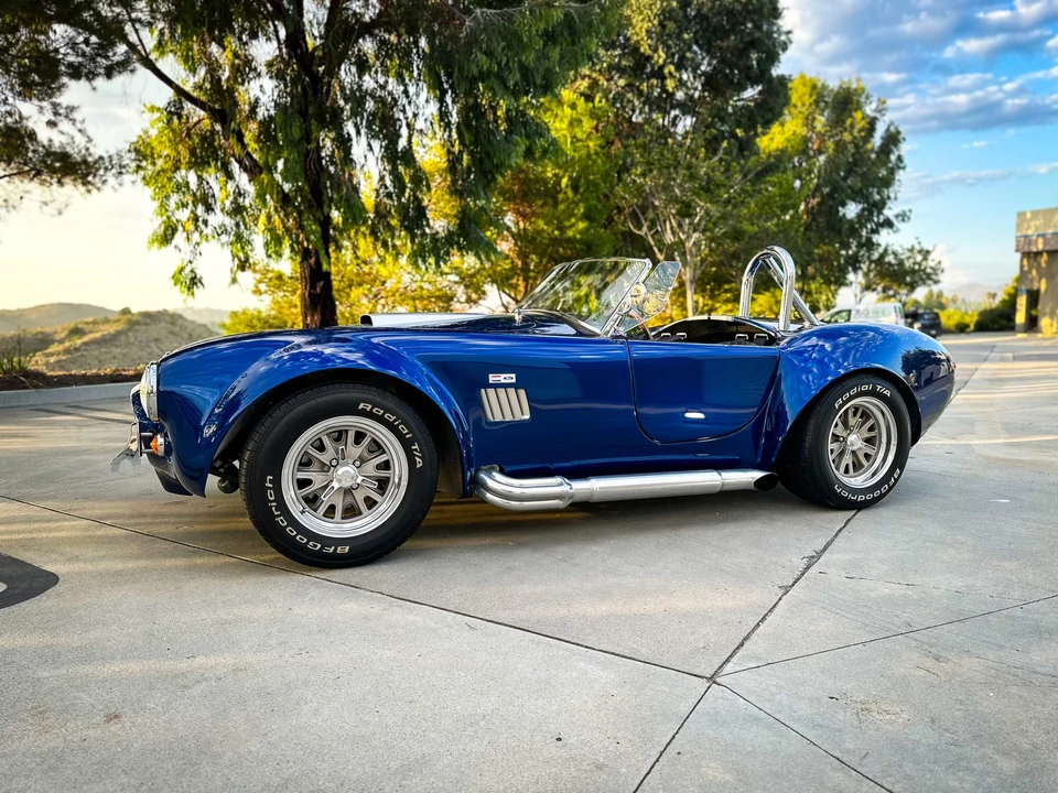 Shelby Cobra Replica - Image 21 of 31