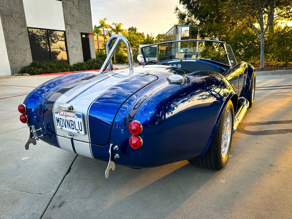 Shelby Cobra Replica - Image 14 of 31