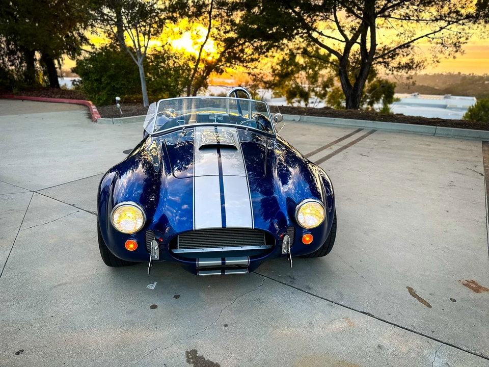 Shelby Cobra Replica - Image 20 of 31