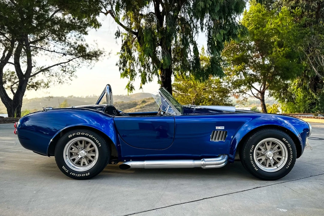 Shelby Cobra Replica - Image 31 of 31