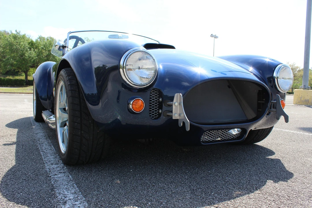 Shelby Cobra Replica - Image 25 of 31