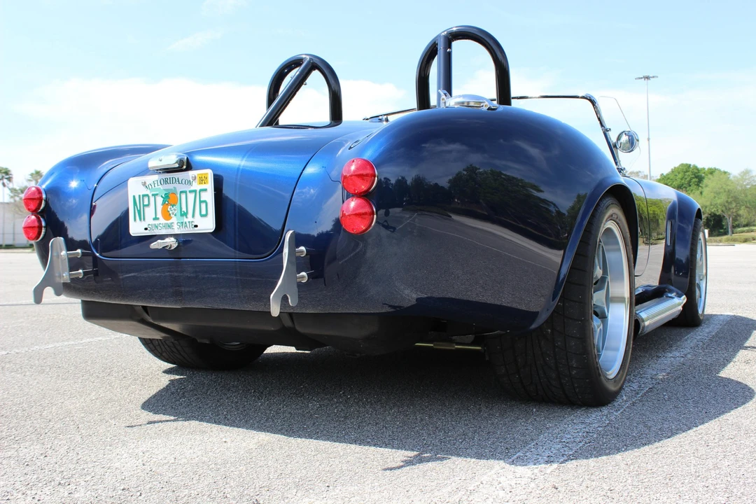 Shelby Cobra Replica - Image 12 of 31