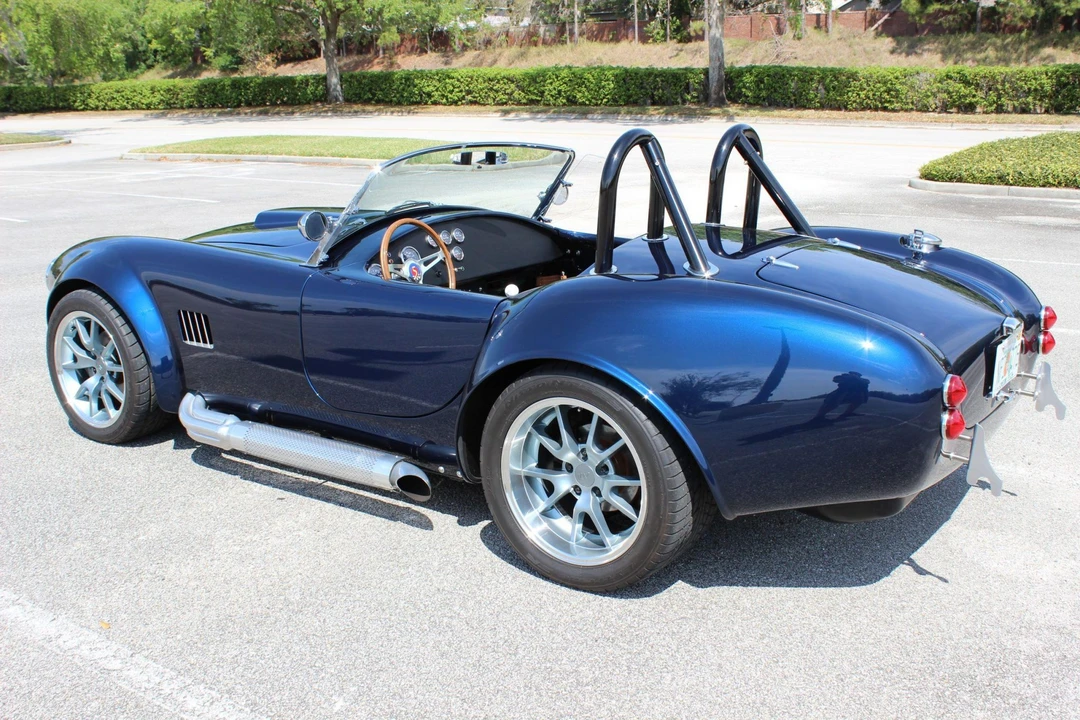 Shelby Cobra Replica - Image 8 of 31