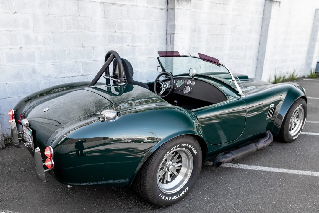 Shelby Cobra Replica - Image 27 of 31