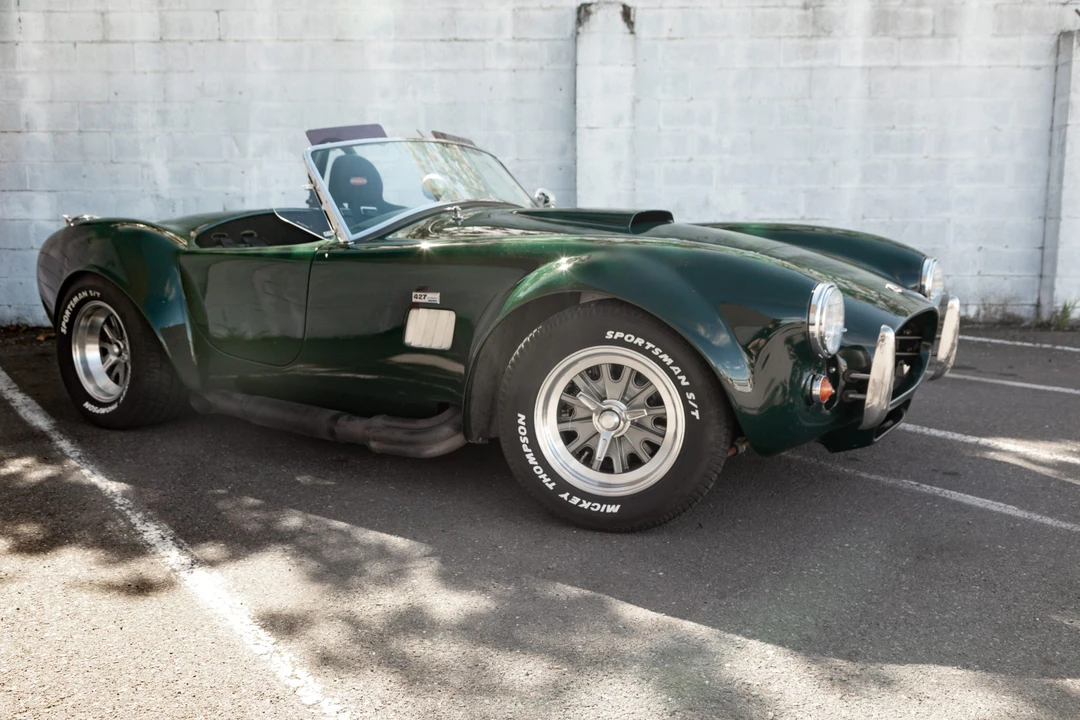 Shelby Cobra Replica - Image 29 of 31