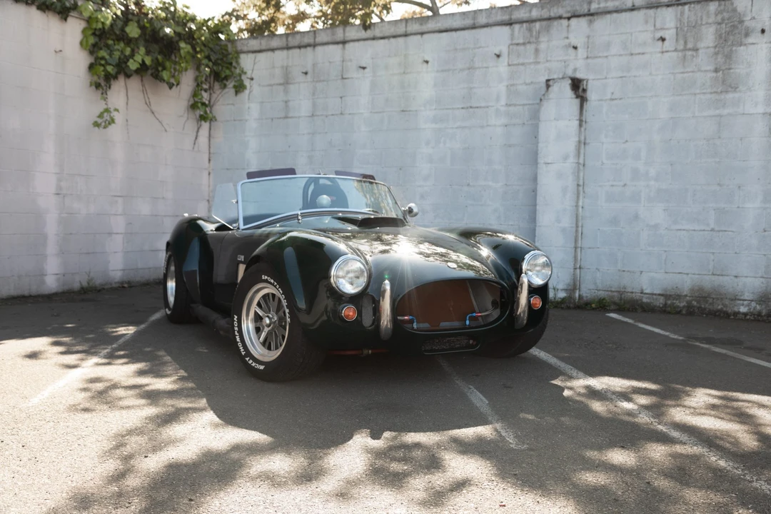 Shelby Cobra Replica - Image 26 of 31