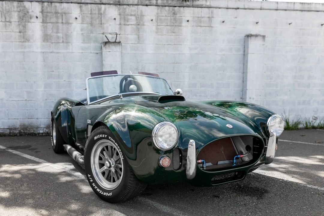 Shelby Cobra Replica - Image 14 of 31