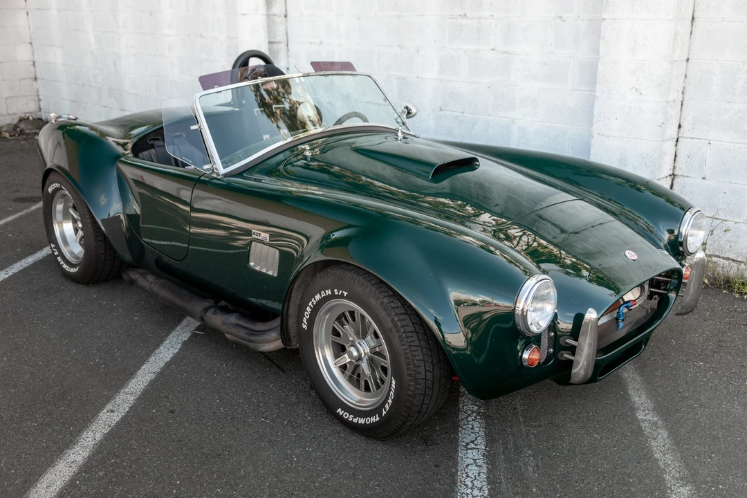 Shelby Cobra Replica - Image 27 of 31