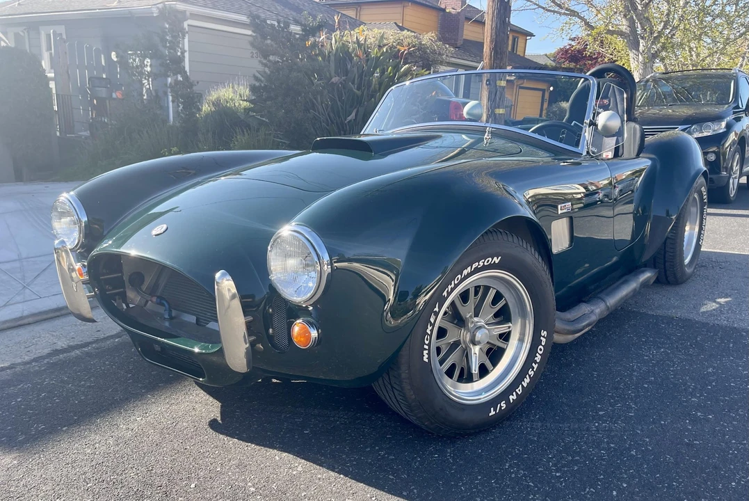 Shelby Cobra Replica - Image 2 of 31
