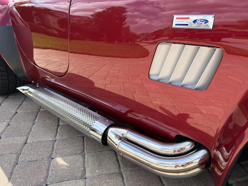 Shelby Cobra Replica - Image 14 of 31