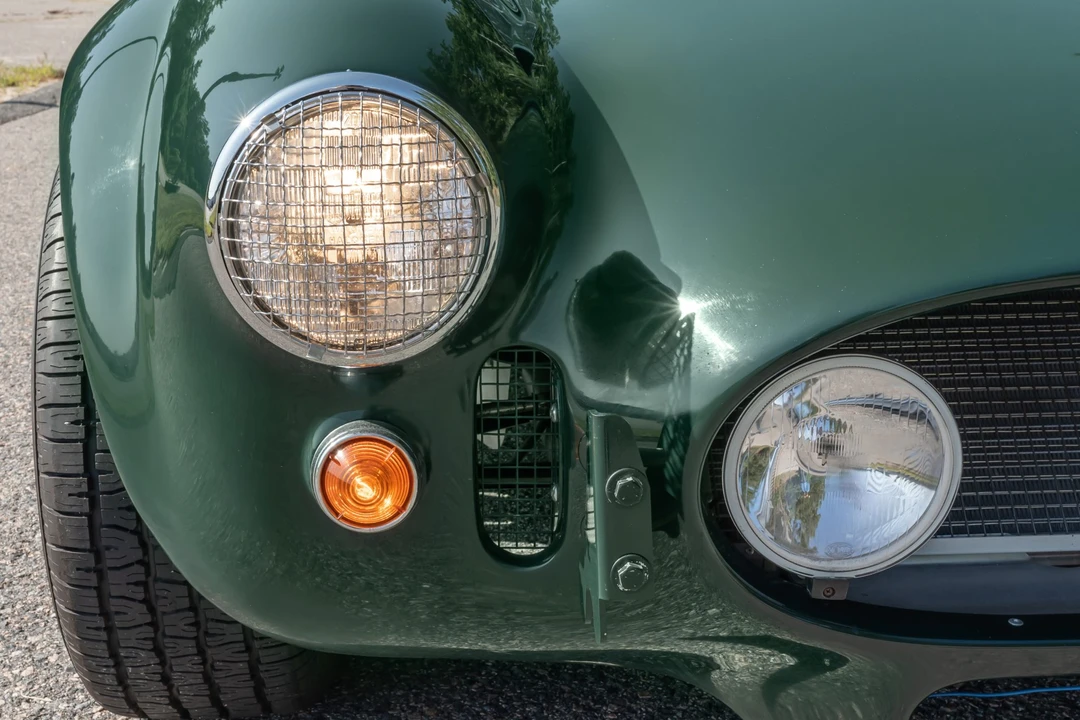 Shelby Cobra Replica - Image 23 of 31