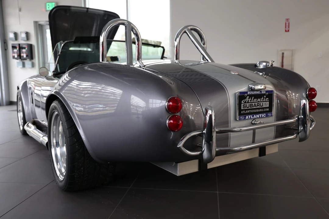 Shelby Cobra Replica - Image 18 of 31