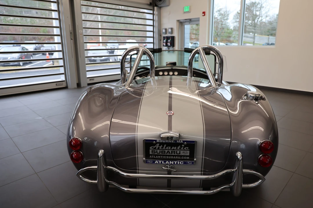 Shelby Cobra Replica - Image 12 of 31