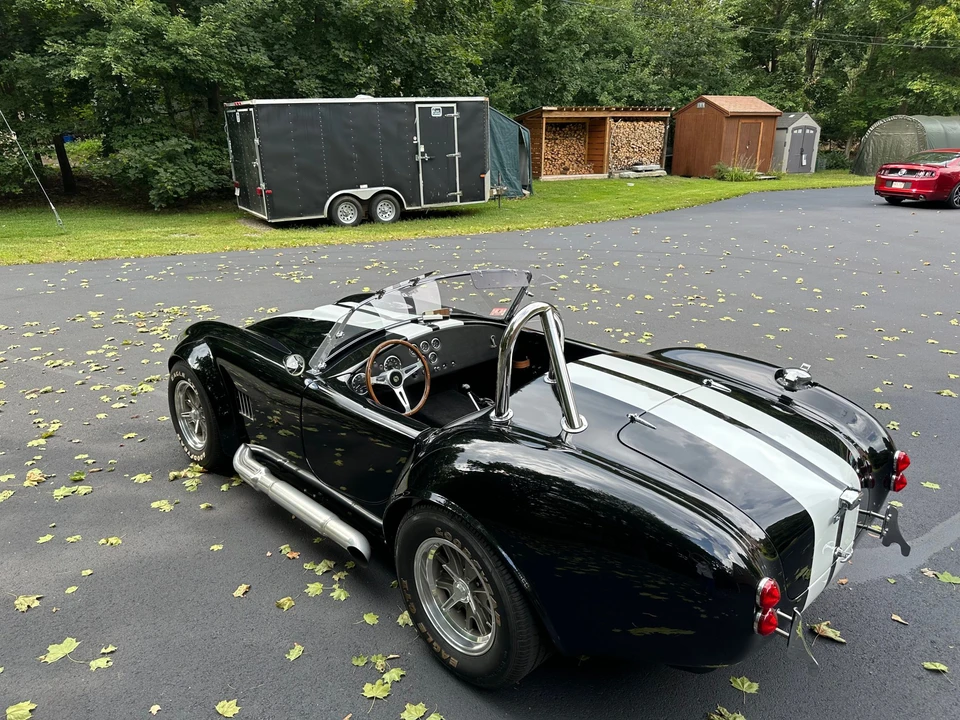 Shelby Cobra Replica - Image 10 of 31