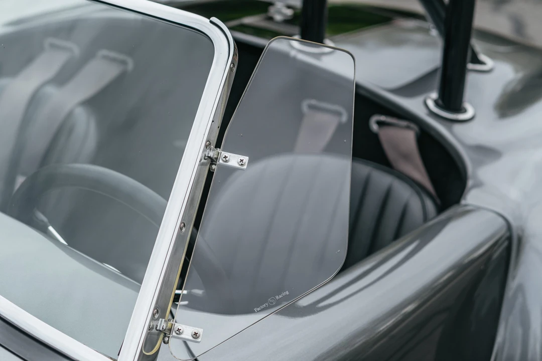 Shelby Cobra Replica - Image 22 of 31