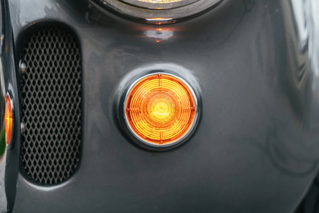Shelby Cobra Replica - Image 17 of 31