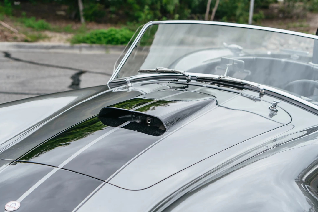 Shelby Cobra Replica - Image 21 of 31