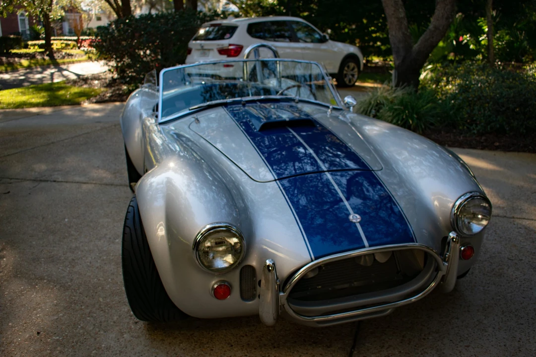 Shelby Cobra Replica - Image 19 of 31