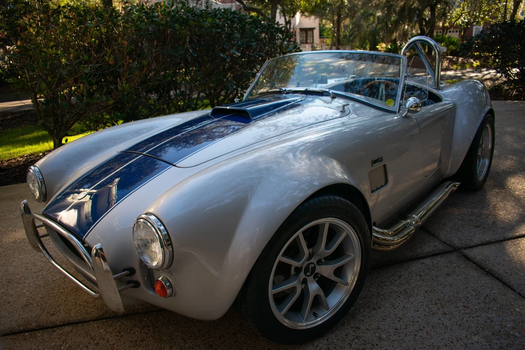 Shelby Cobra Replica - Image 24 of 31